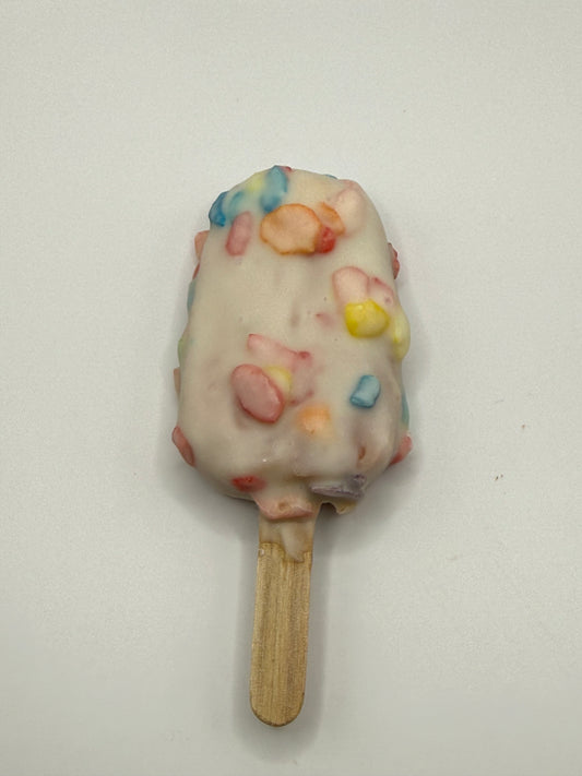 Fruity Pebbles Cakecicle